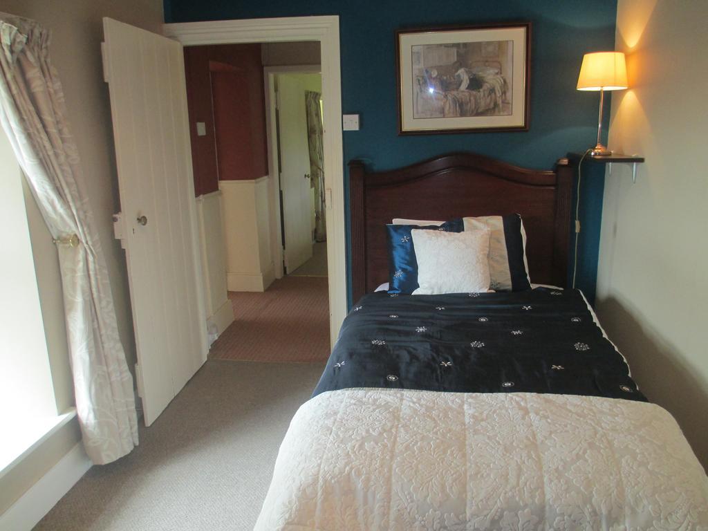 Tralia Farmhouse Self Catering Farranfore Quarto foto