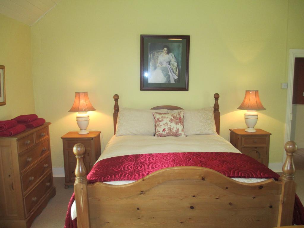 Tralia Farmhouse Self Catering Farranfore Quarto foto
